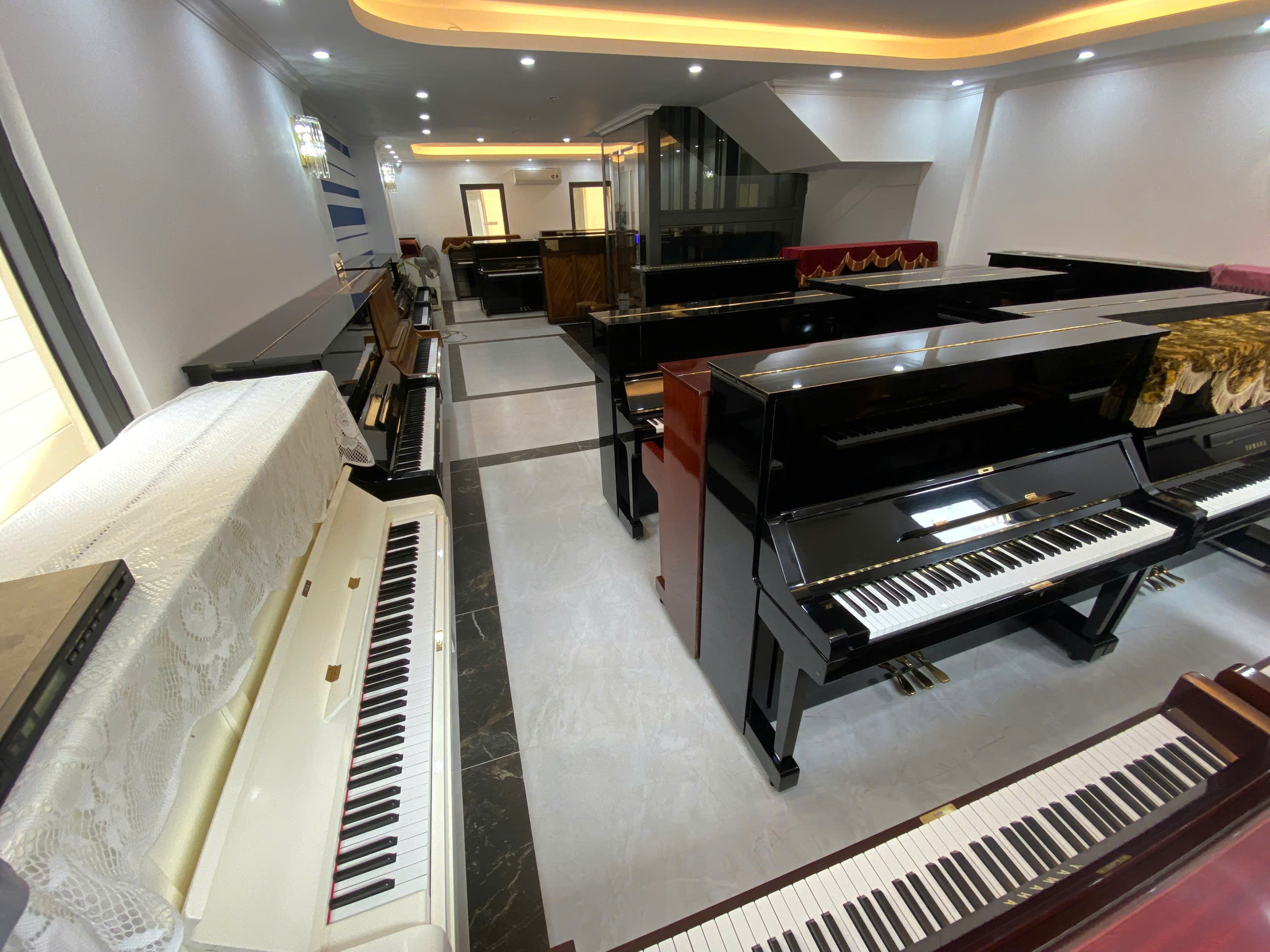 Piano điện cho người lớn mới học tại Hà Nội Piano điện cho người lớn mới học tại Piano Japan Hà Nội