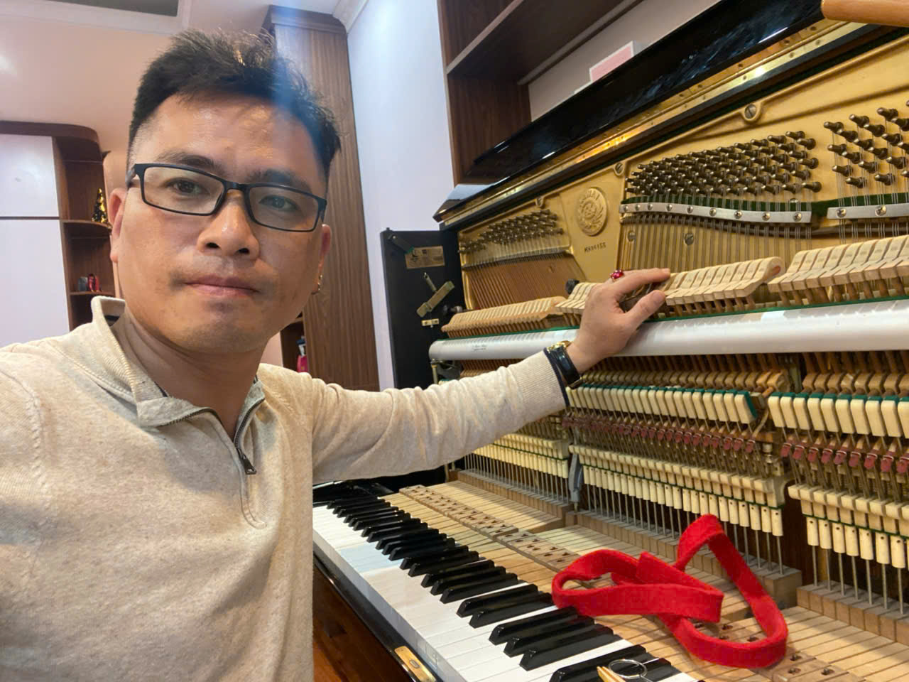 Kiểm tra bàn đạp đàn piano Kiểm tra bàn đạp pedal đàn piano Yamaha Kawai bãi Nhật