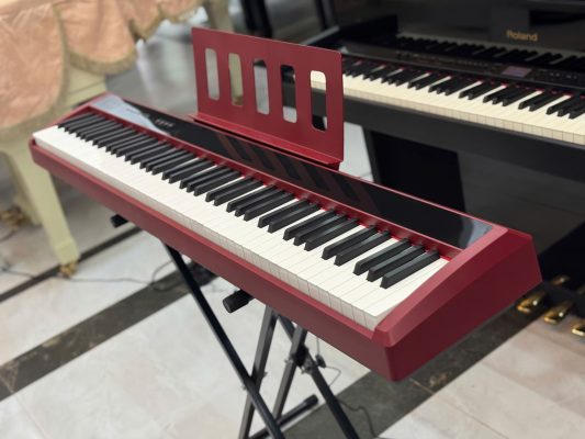 Piano điện cho người mới học sử dụng lâu dài tại Long Biên